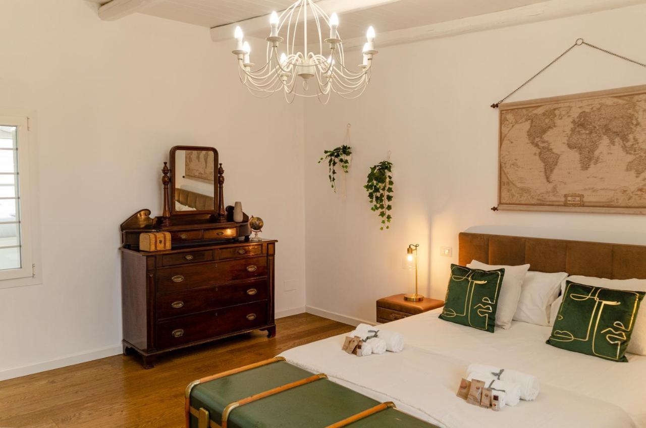 Ferienwohnung Apulialux Private 100Mq Rooftop Oasis W Jacuzzi Bari Exterior foto